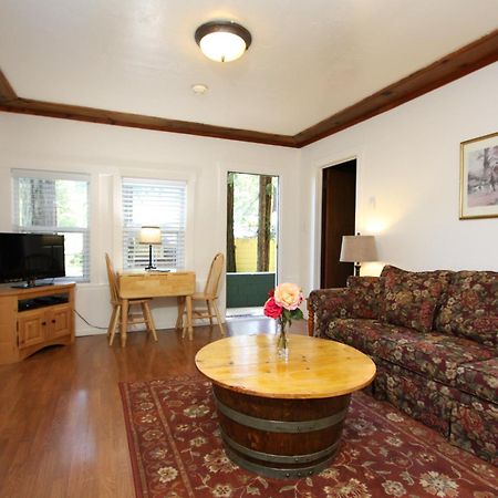 Fern Grove Cottages Guerneville Buitenkant foto