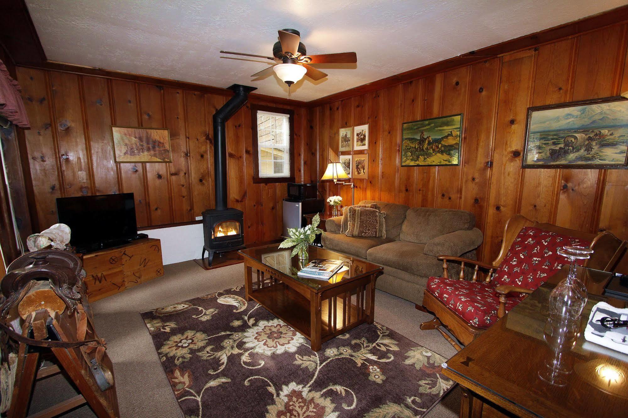 Fern Grove Cottages Guerneville Buitenkant foto